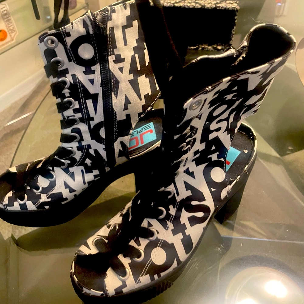 A brand new with tag JC play platform boot